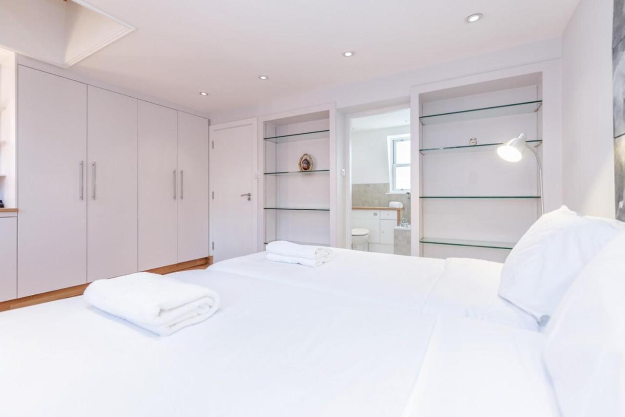 Beautiful 1 Bedroom Apartment In Victoria London Bagian luar foto