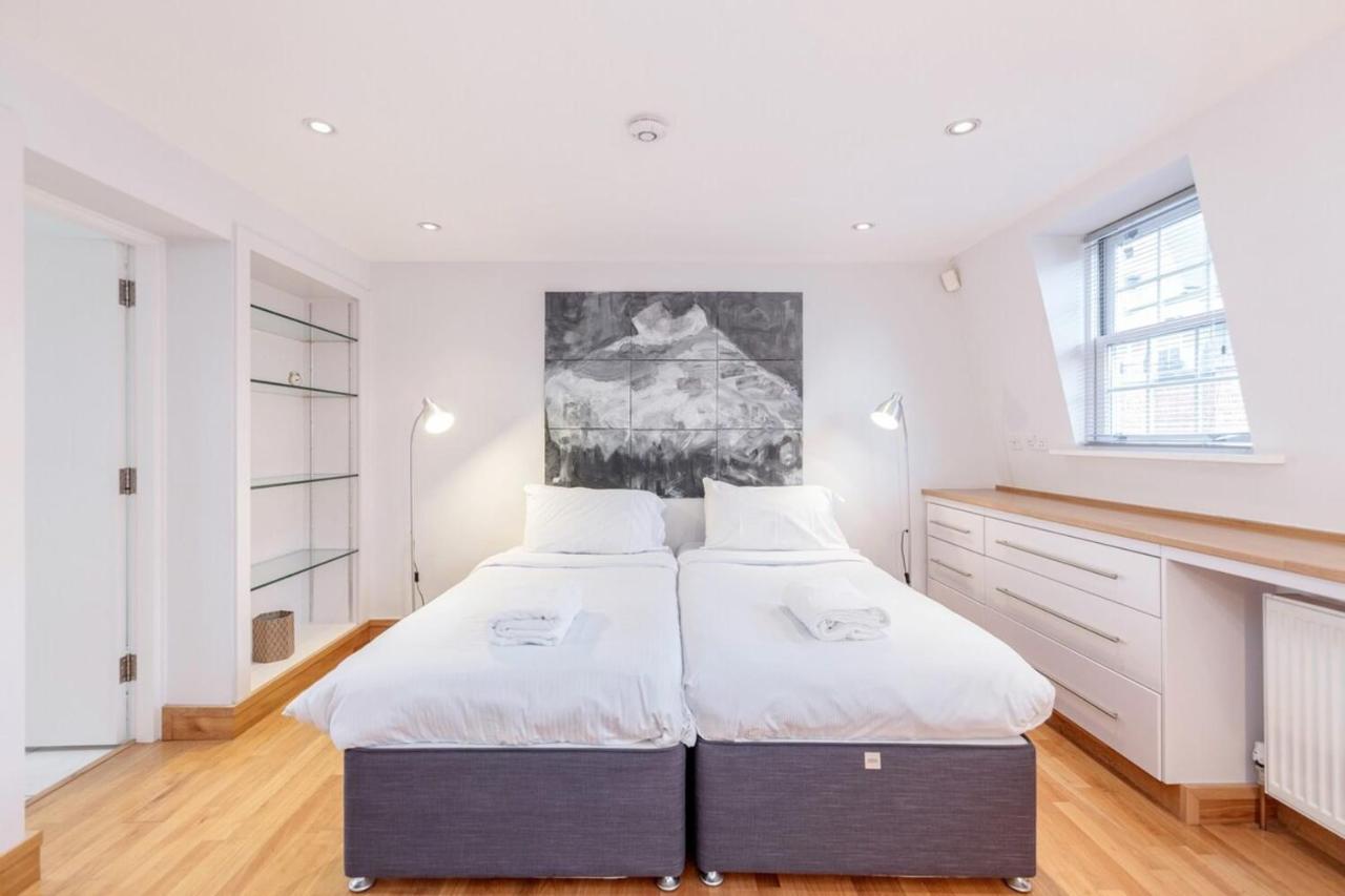 Beautiful 1 Bedroom Apartment In Victoria London Bagian luar foto